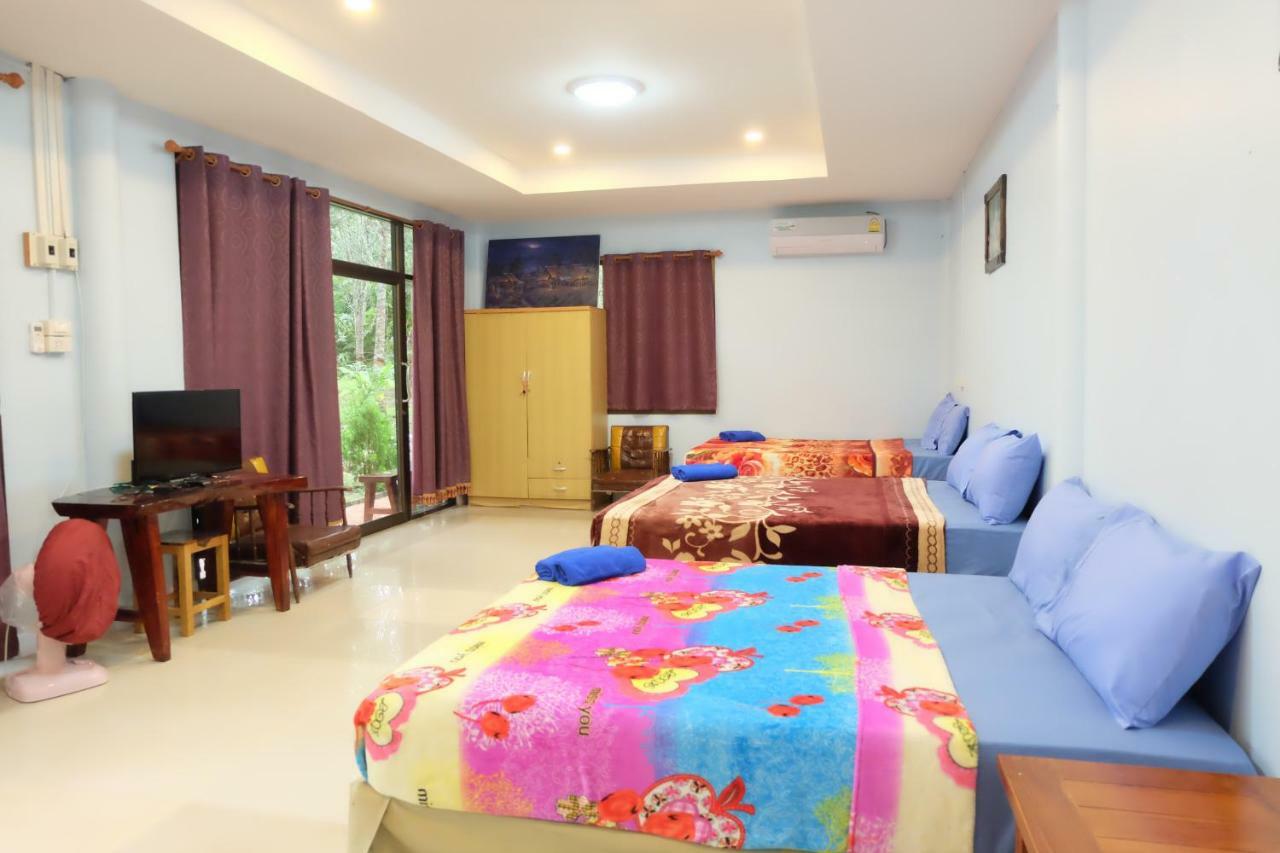 Tararin Hindad Hot Spring Resort Thong Pha Phum Exterior foto