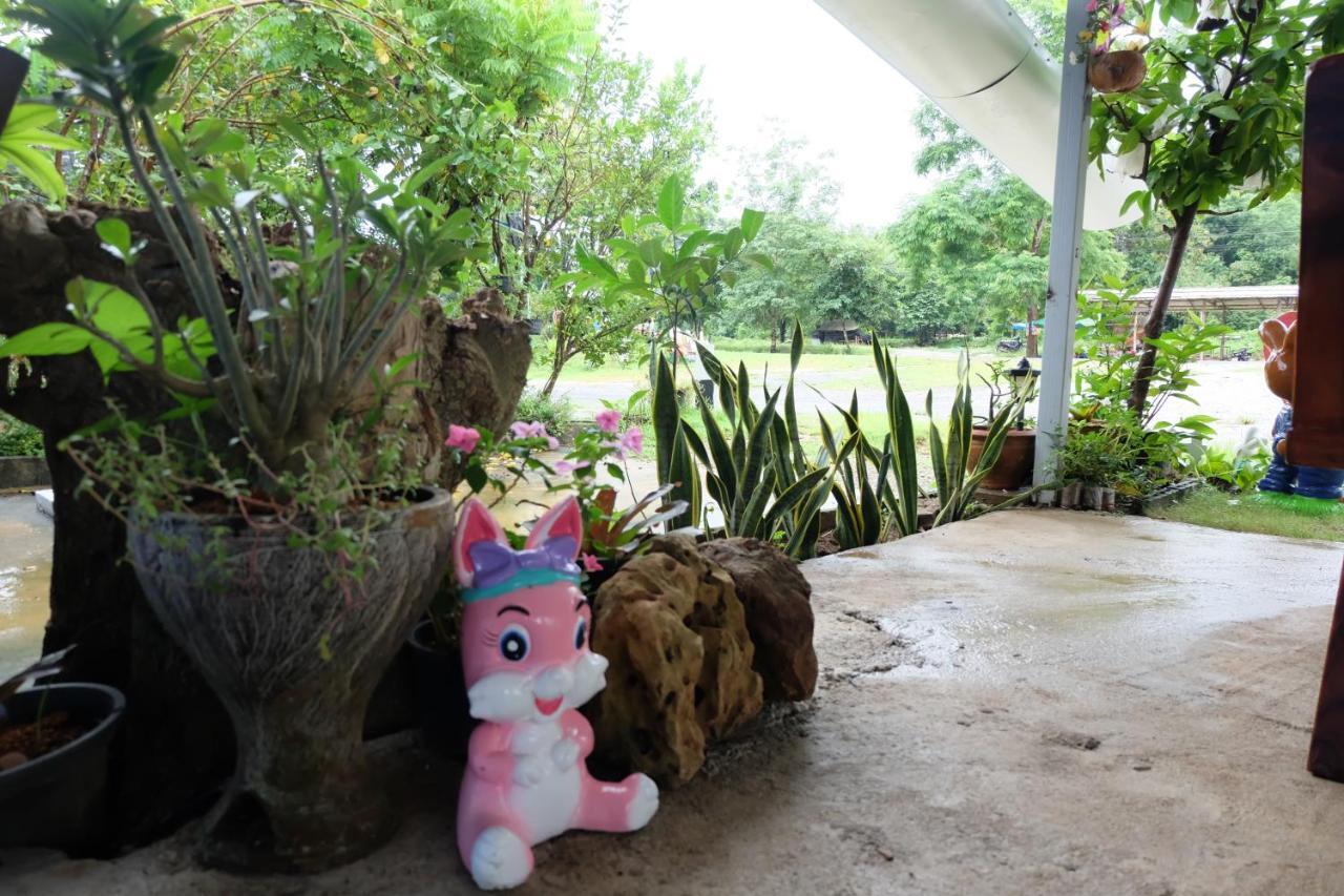 Tararin Hindad Hot Spring Resort Thong Pha Phum Exterior foto